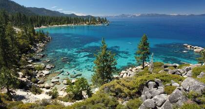 Sierra by Avantstay Ski In/ Ski Out! Near Truckee w/ Access to Northstar Resort Community