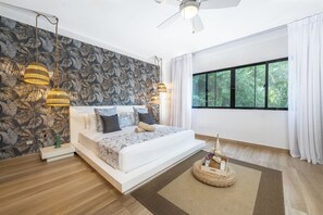 2 chambres, coffre-fort, bureau, fer et planche à repasser