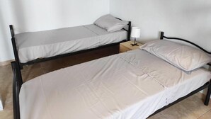 2 bedrooms, bed sheets