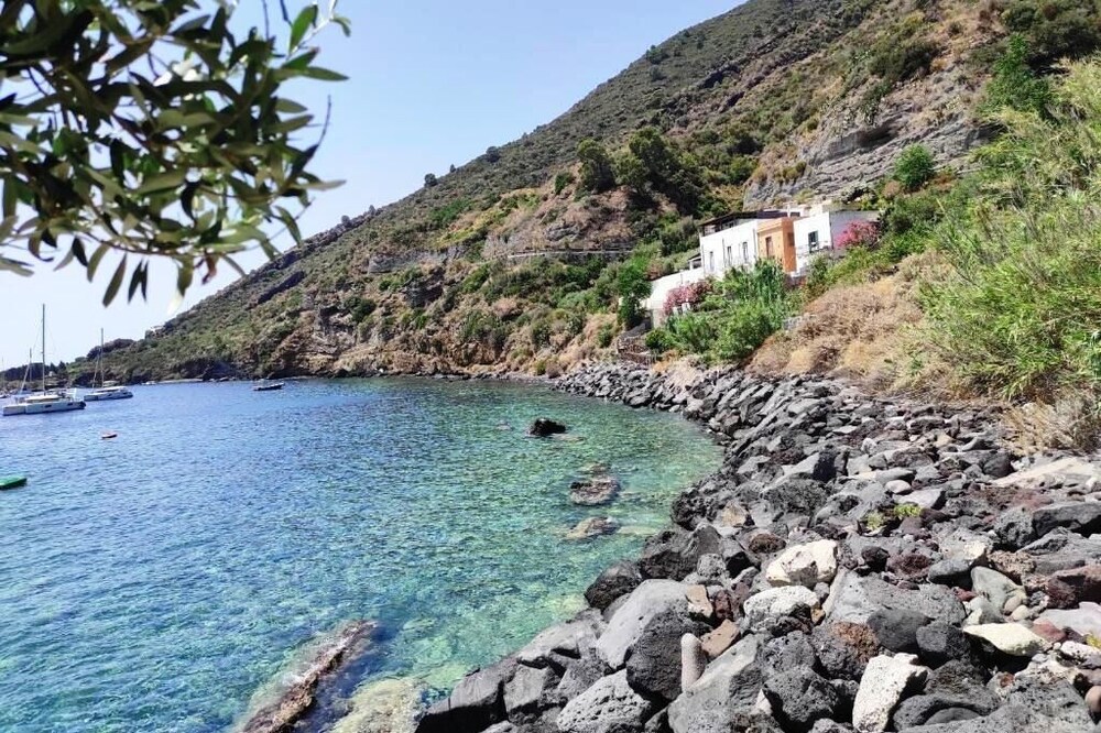 House on the sea in the Aeolian Islands, with terrace and solarium