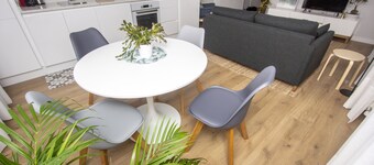 Anki - A Cuatro Pasos de la Catedral