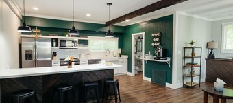The Woods at Narrin Farms | Hot Tub | Horses | Kayaks | Hiking