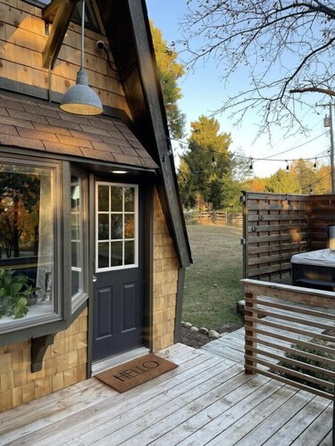 Horses|Hot Tub|Fire Pit|Hiking|Tiny Home