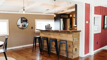 Bar (en el alojamiento)