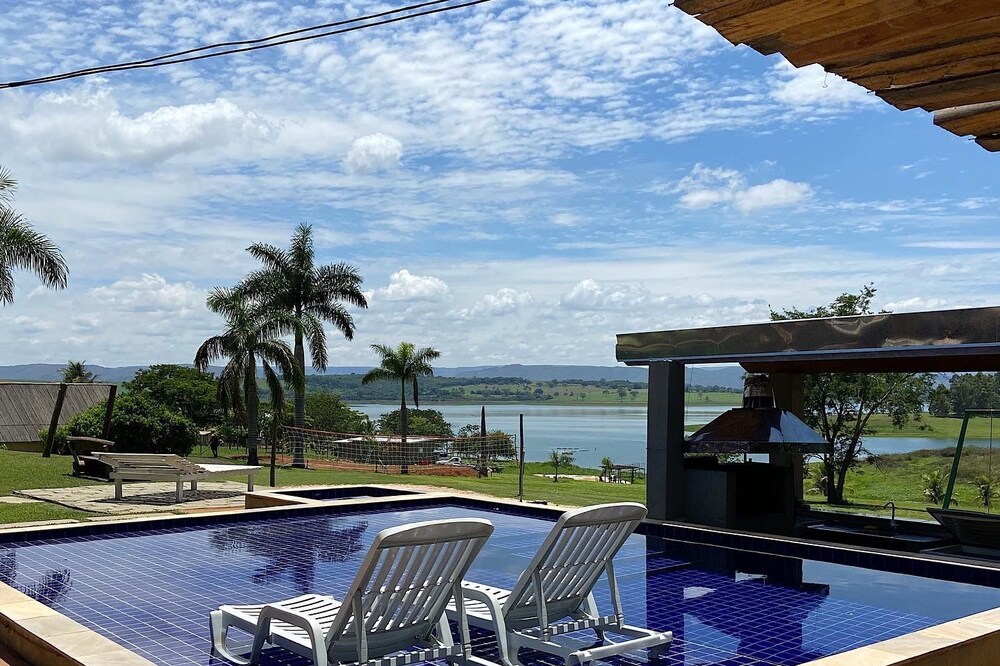 Issa Eco Rancho - With an impeccable view of Serra da Canastra