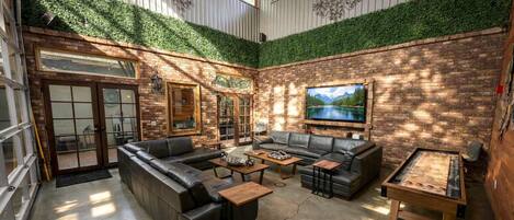 TV, stereo, offices