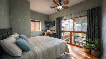 9 bedrooms, desk, iron/ironing board, travel crib