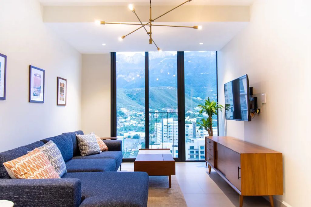 Executive Suite in Arboleda, San Pedro