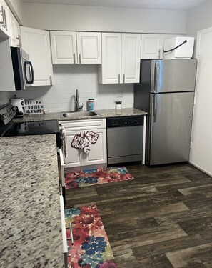 Private kitchen - Beautiful Modern 1 bed/bath in the heart of Miami (Miami)