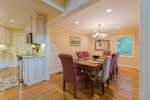 Spacious Dining Room