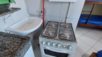 開放式客房 | 私人廚房 | 雪櫃、微波爐、攪拌機、廚房用具/餐具/器皿