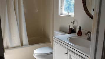 Ensemble douche/baignoire, baignoire Ă jets, bidet