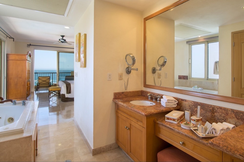 Located on the pristine medano beach