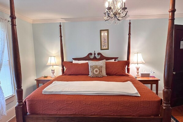 5 makuuhuonetta, silitysrauta/-lauta, Wi-Fi, vuodevaatteet