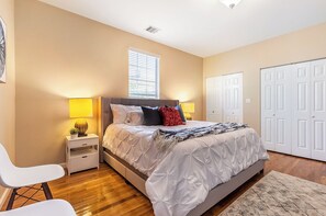 2 Schlafzimmer, Reisekinderbett, WLAN, Bettwäsche