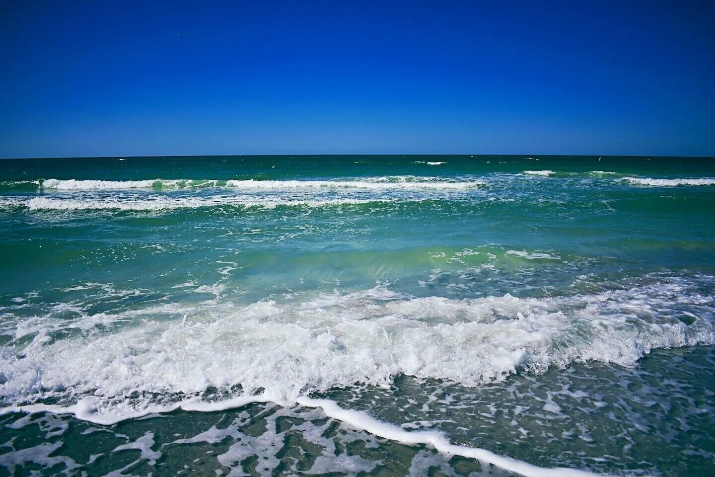 Beach nearby, sun loungers