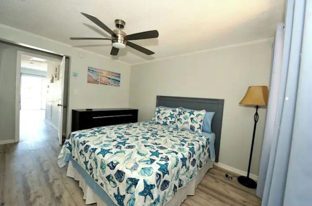 1 多间卧室、办公桌、熨斗/熨衣板、免费 WiFi