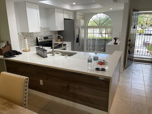 Naples Hide a way Condo - Special pricing for October 2025