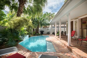 Outdoor pool, a heated pool
