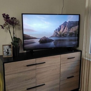 Interior - Athens Living Room (Athina)