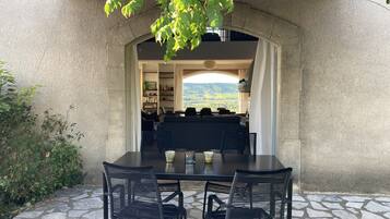 Restauration extérieure