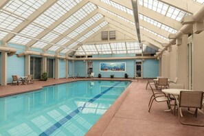 Indoor pool, outdoor pool - Grand Ocean view, plenty of pools, games, close to rest and shopping. (Hilton Head Island)