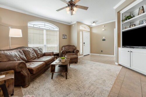 Aggieland Condo -- 3.5 miles from Kyle Field