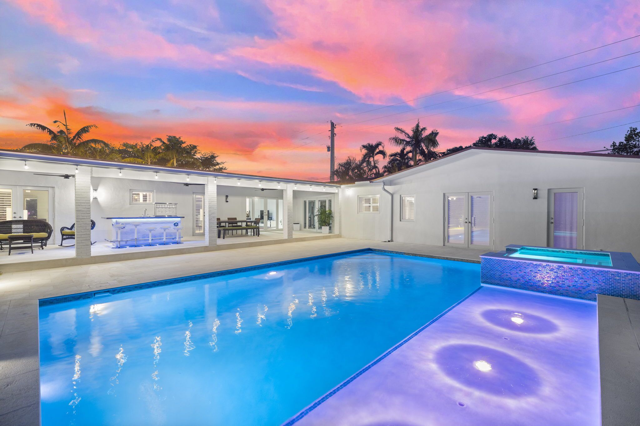 Opal Oasis Luxury Home - Private Pool & Spa!