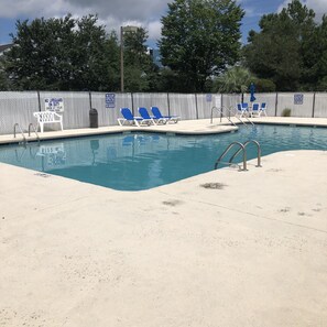 Pool - Family size condo- 7min to the Beach (Surfside Beach)