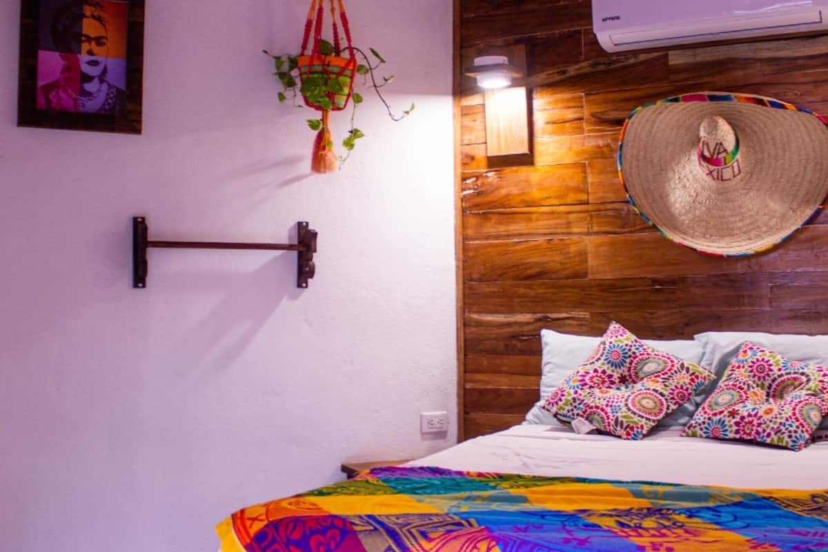 Standard Double Room | Free WiFi, bed sheets