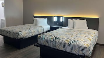 Cortinas blackout, wifi gratis y ropa de cama