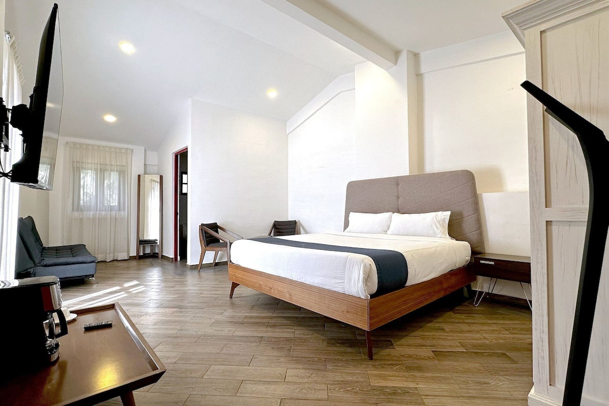 1 habitación, decoración personalizada y muebles diferentes