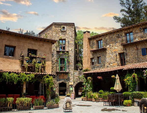 Apartment | Exterior