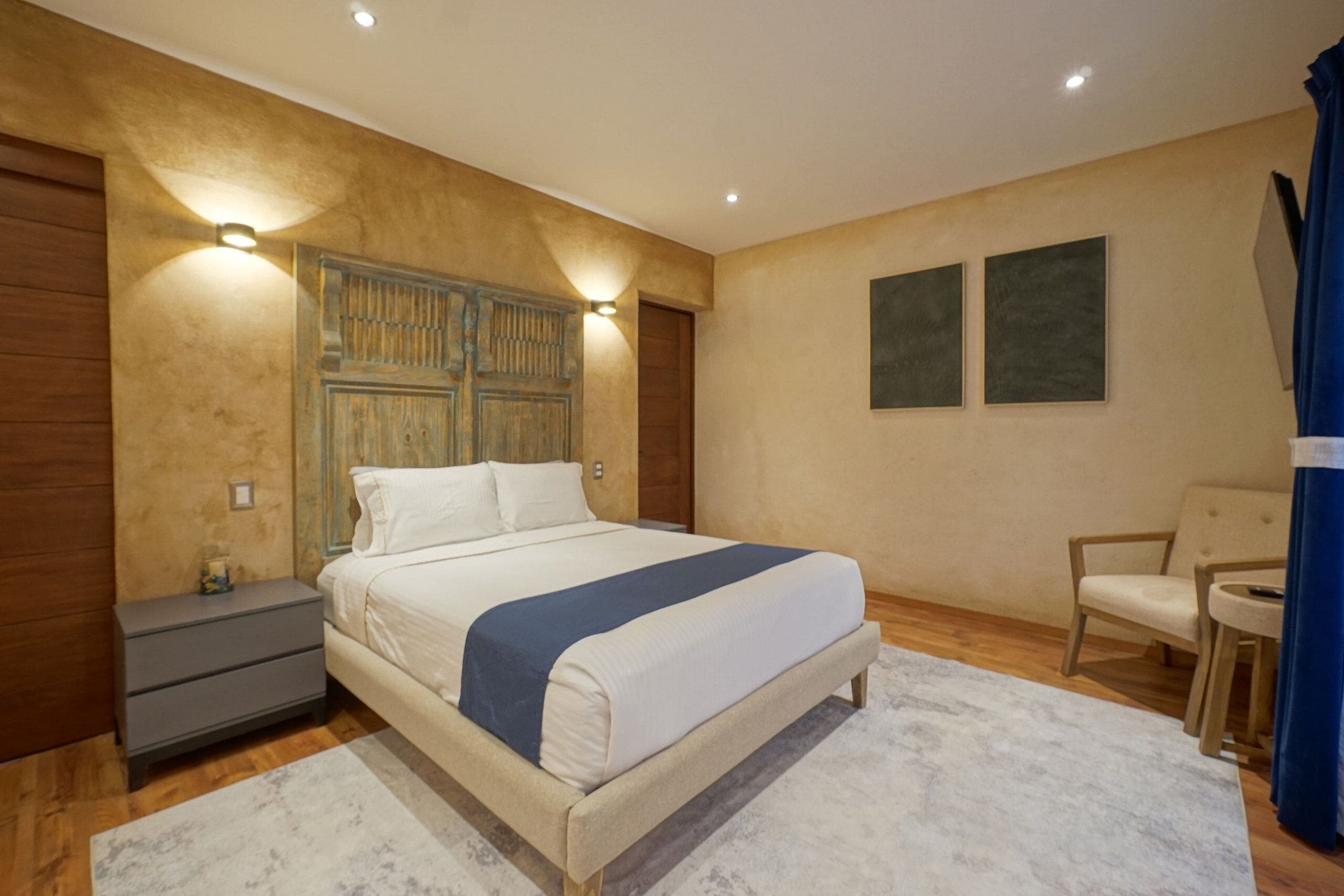 Traditional-Apartment