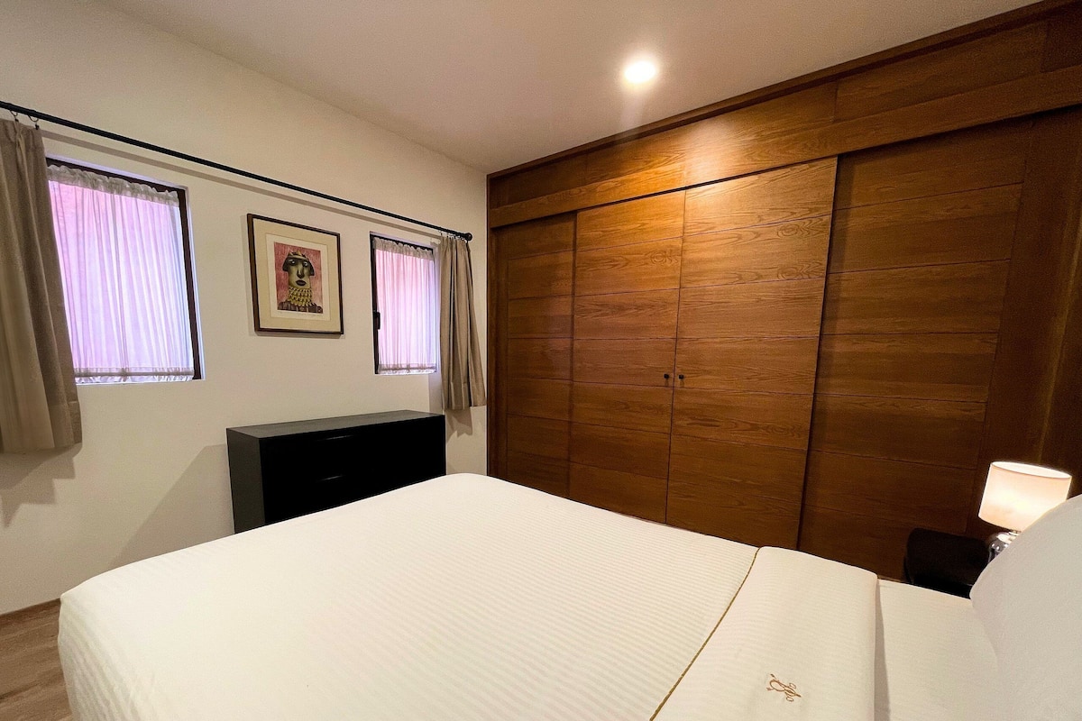 Departamento | 1 habitación, decoración personalizada y muebles diferentes