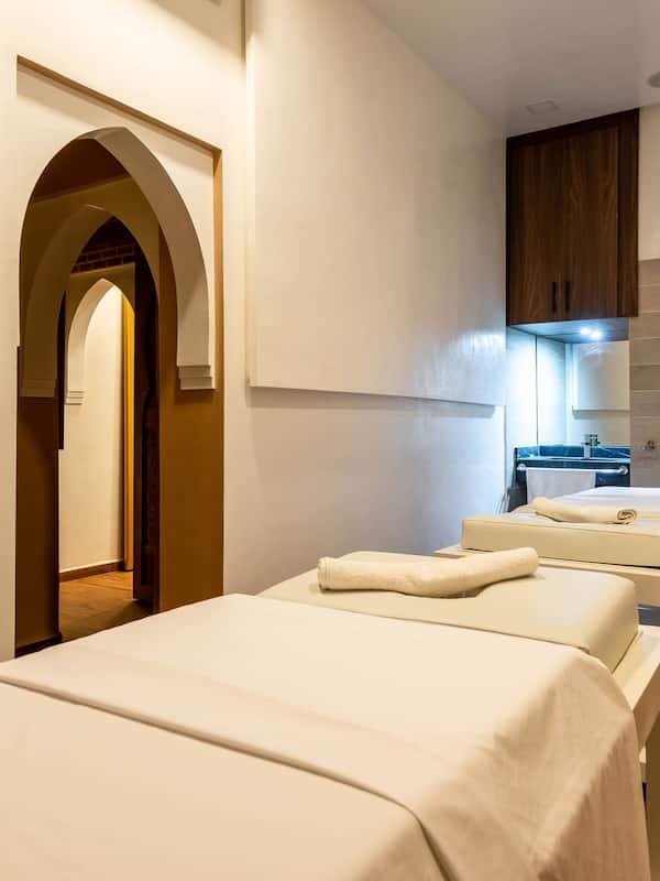 Steam room, body treatments, body wraps, body scrubs, facials
