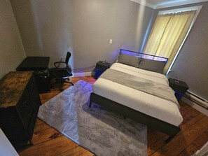 2 habitaciones, tabla de planchar con plancha y wifi gratis 