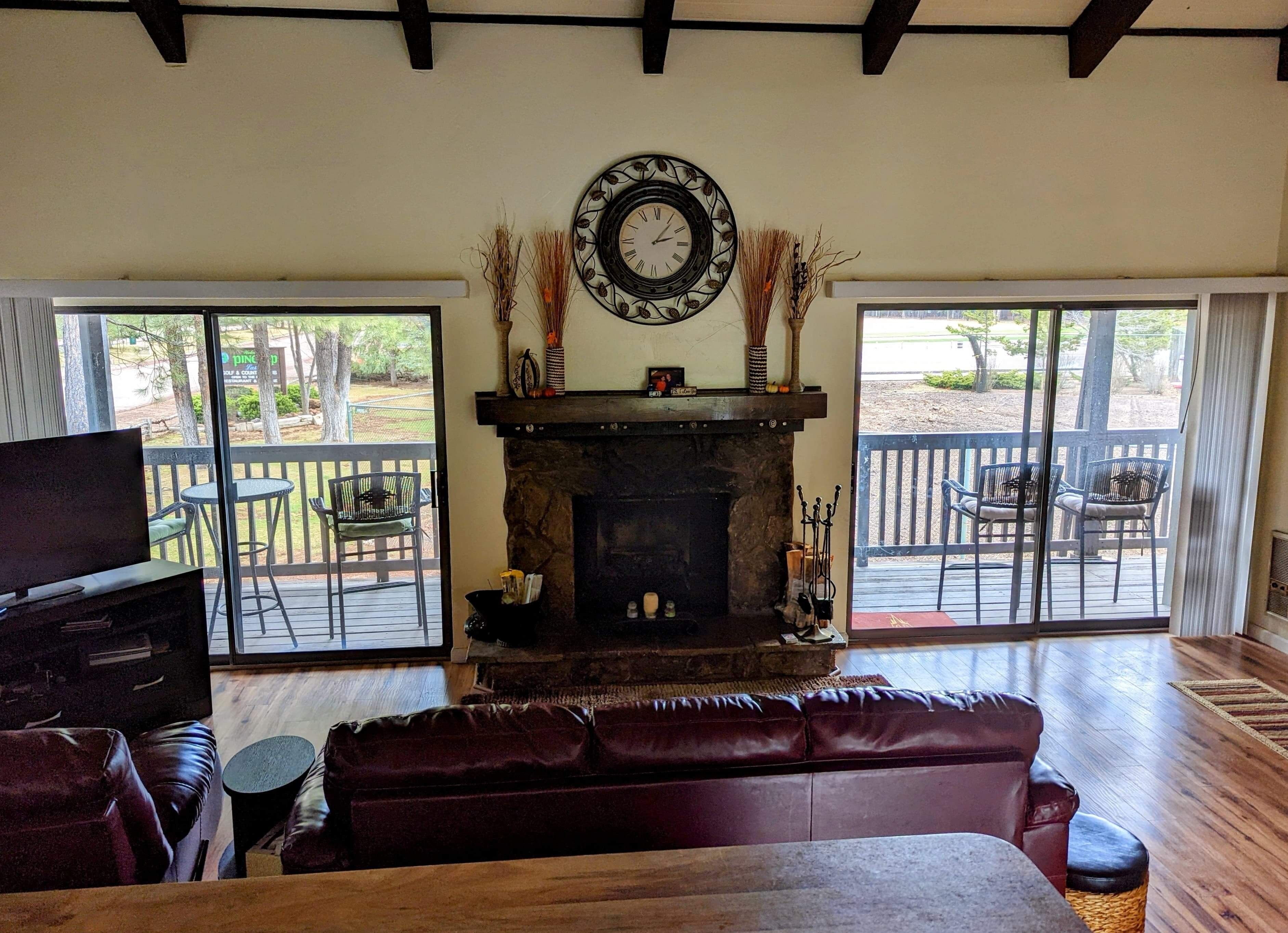 Beautiful Bell's Bungalow in the heart of the White Mountains , Pinetop AZ!