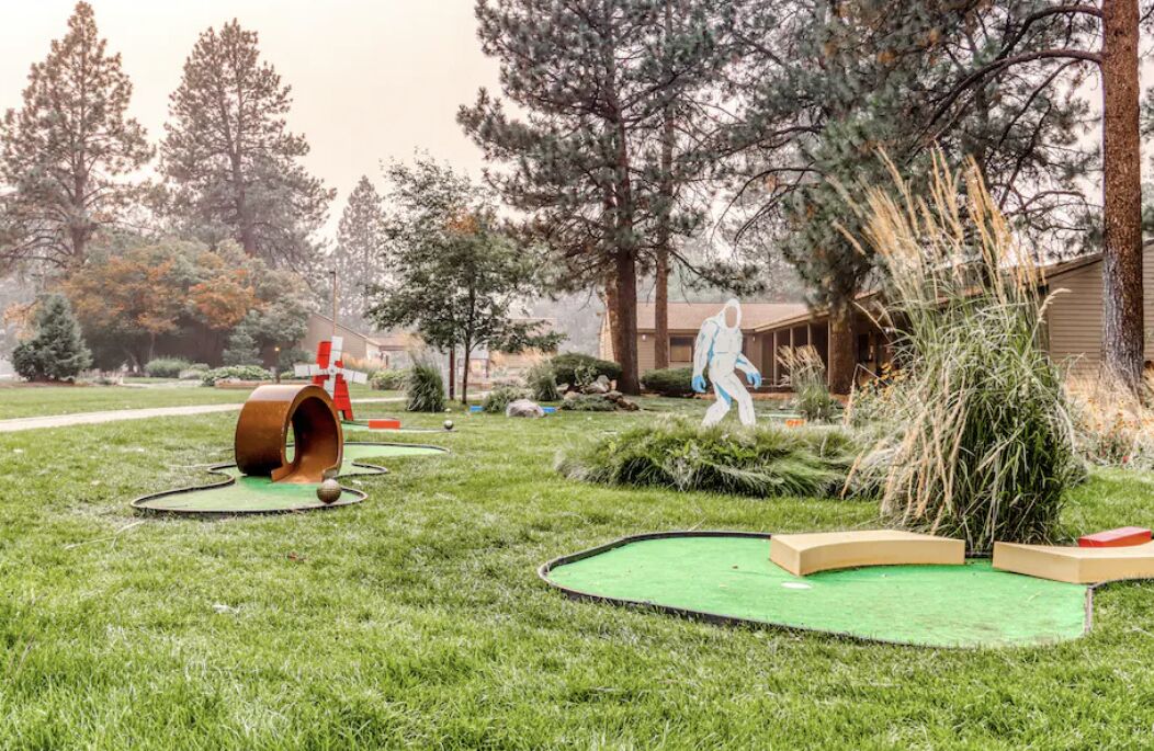 Tree top view and activities galore! Seventh Mt. Resort