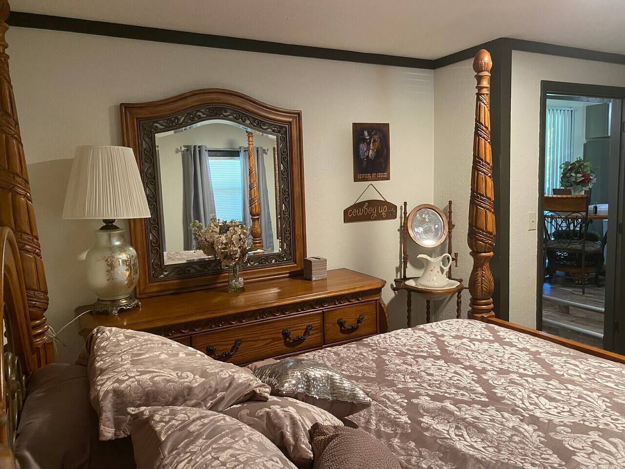 3 chambres, fer et planche à repasser, lit parapluie, Wi-Fi gratuit