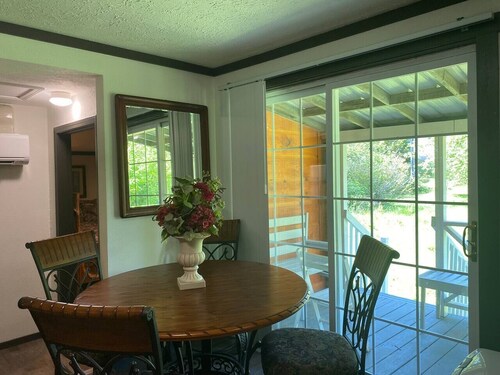 Barnhouse Charm at 1-40 Monterey