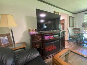 Smart-tv, pejs, bøger
