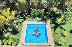 Piscine extérieure