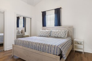 3 bedrooms, free WiFi, bed sheets, wheelchair access