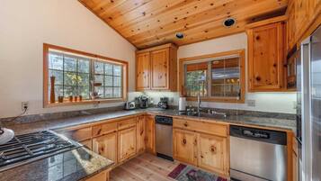 Rumah (3 Bedrooms) | Interior