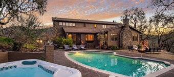 3.5-acre 5bdr Rereat w/ Views, Pool + Hot Tub, Fire Pit Gable by Avantstay