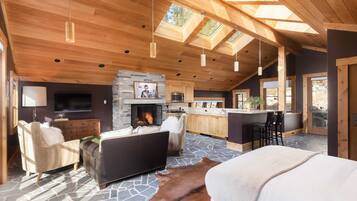 Villa (6 Bedrooms) | Interior