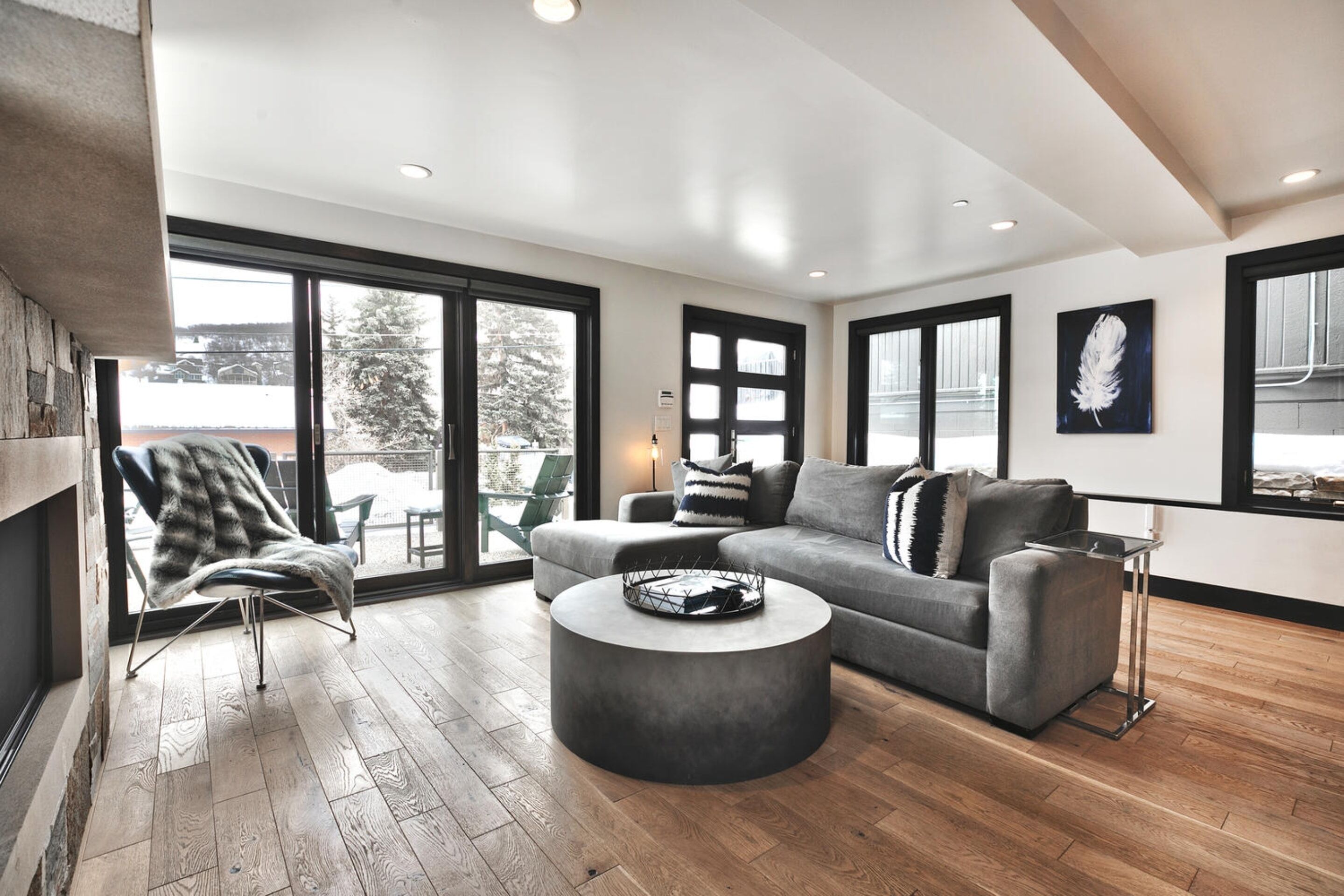 Pinetree by Avantstay Modern Park City Getaway w/ Patio & Balcony