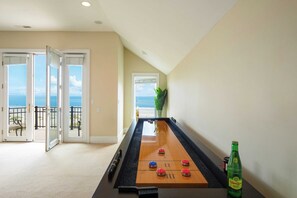 House (6 Bedrooms) | Interior - Oceanfront, Pool+hot Tub, Game Room, Views Steps to Beach Lido by Avantstay (Hilton Head Island)