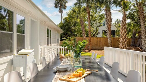 Lumie by Avantstay 5BR Ranch w/ Firepit + Patio